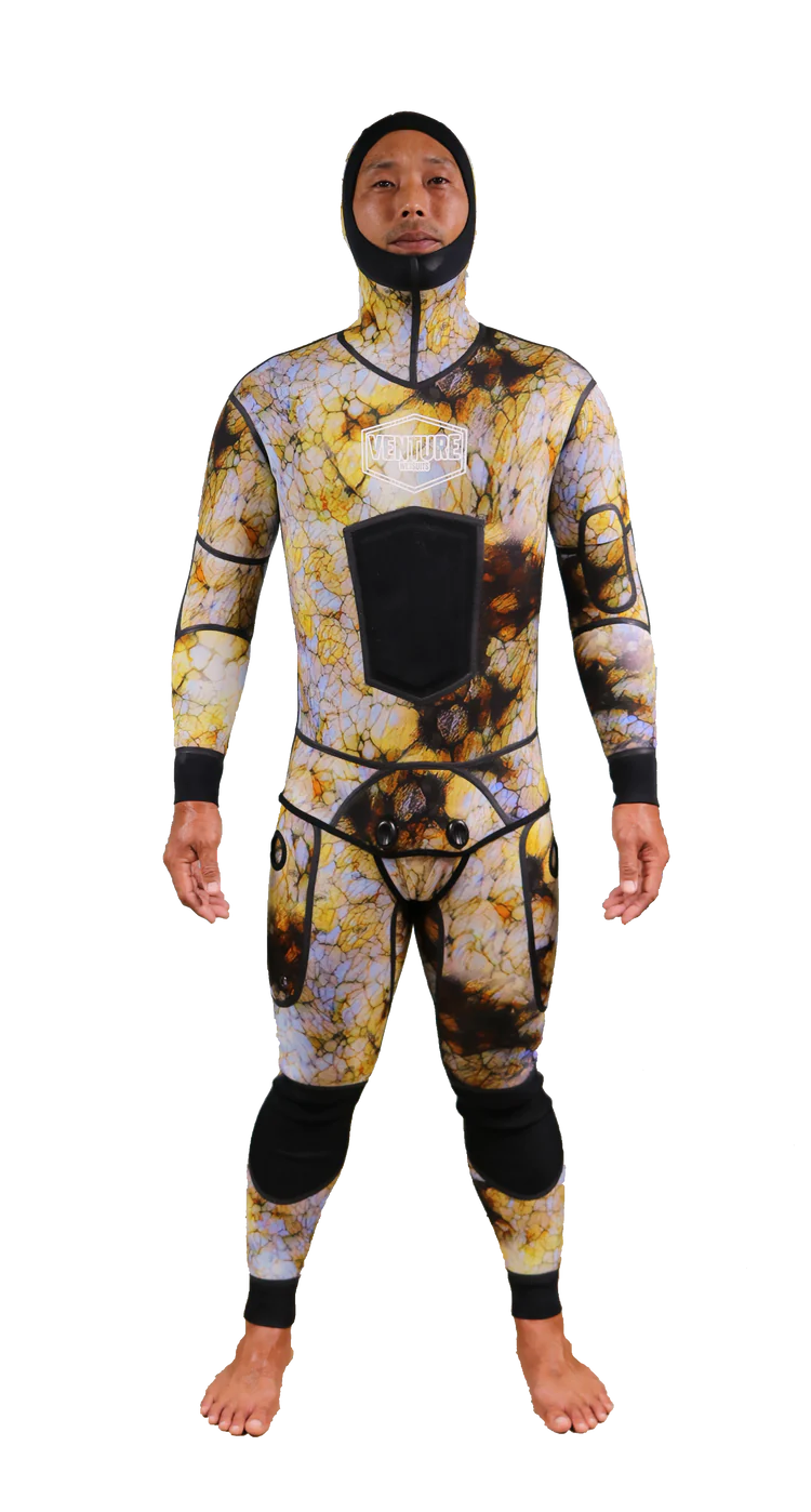 Blinky tako wetsuit- Venture wetsuits